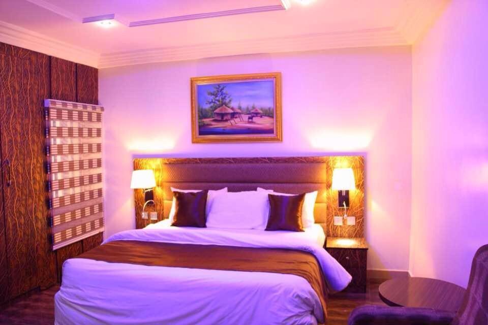 E-Suite Hotel Abuja Dış mekan fotoğraf
