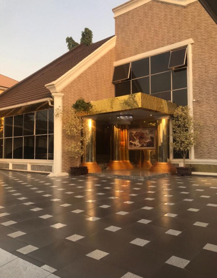 E-Suite Hotel Abuja Dış mekan fotoğraf